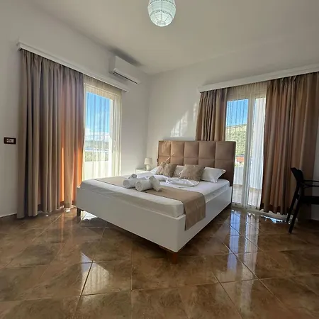 Seli's Ksamil